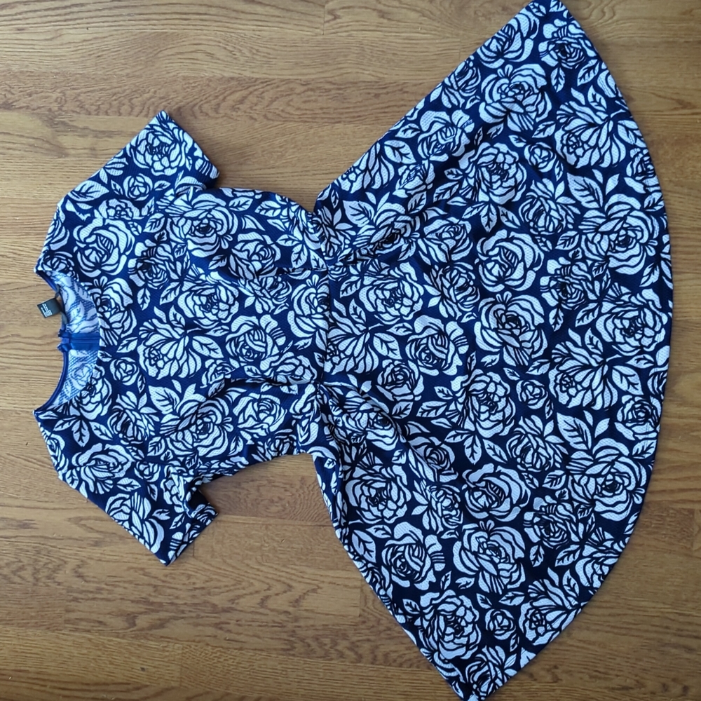 Forever 21 dress. Royal blues, black and white.